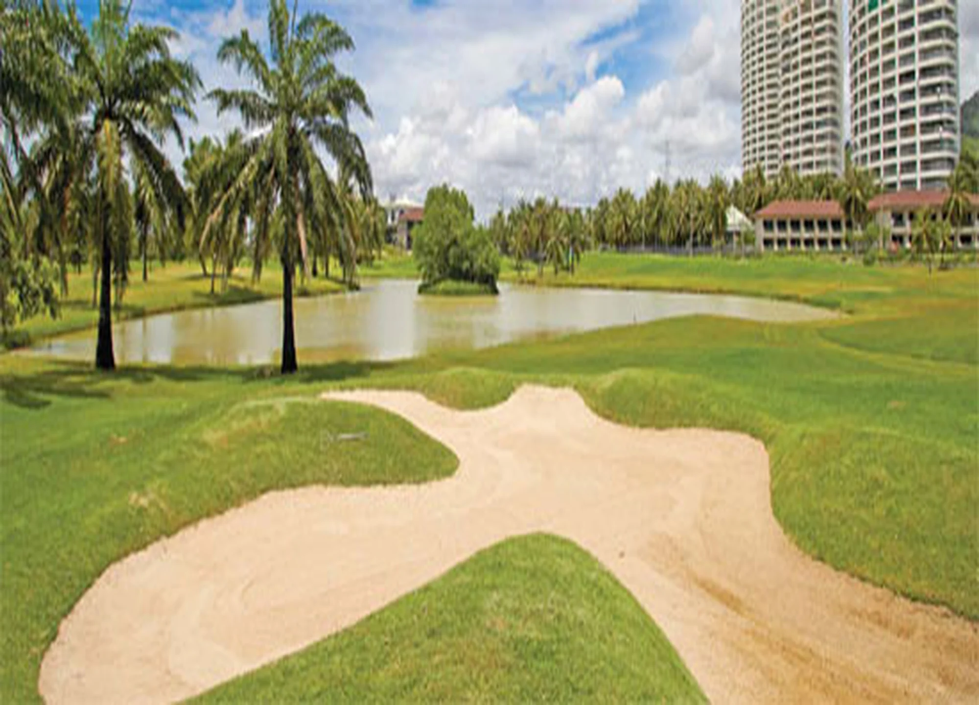 크리스탈 베이 골프 클럽 gallery 4