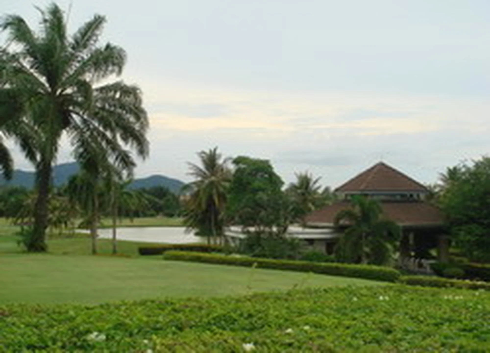 크리스탈 베이 골프 클럽 gallery 5