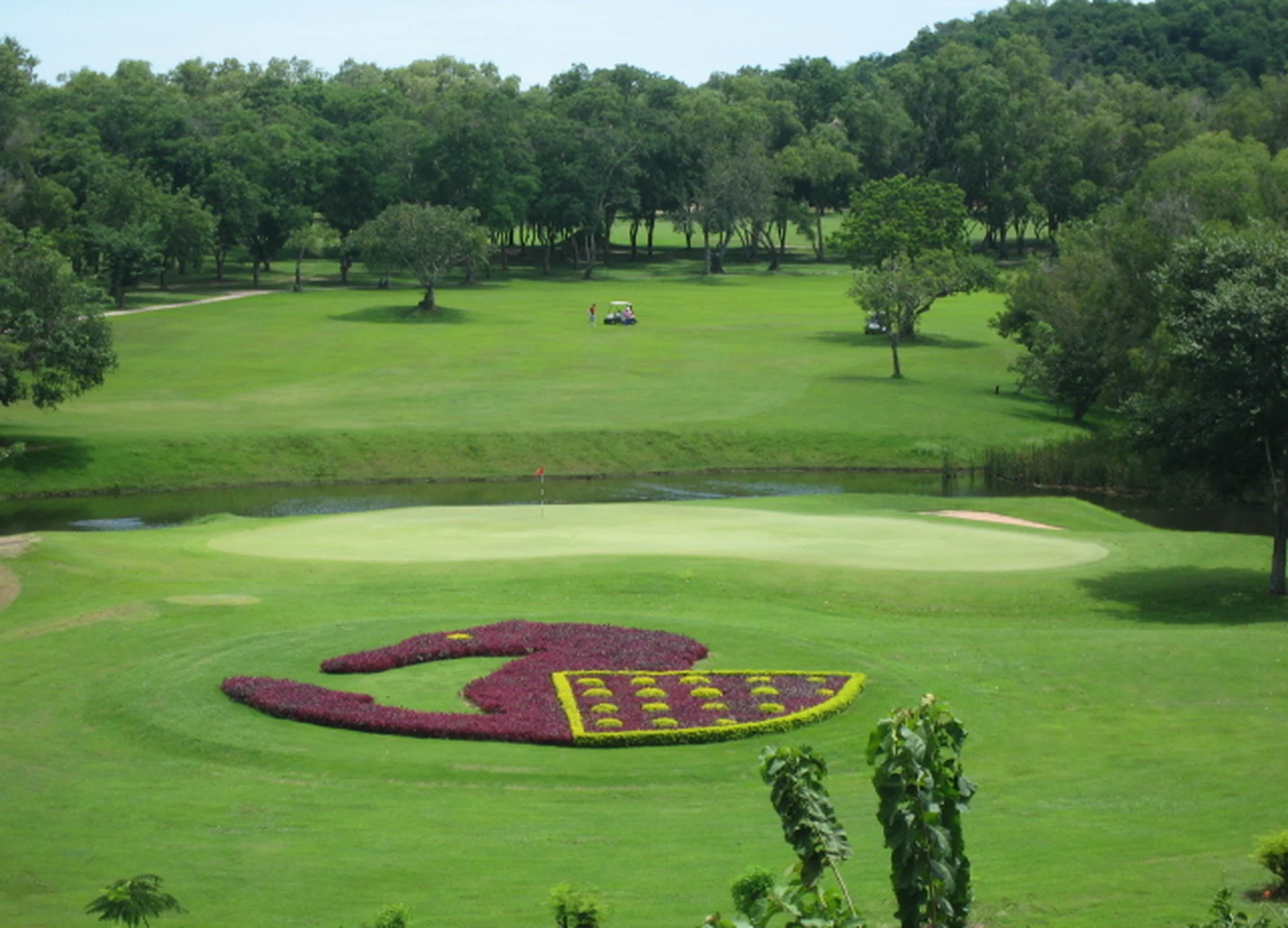 뿌딸루앙 네이비 골프 코스