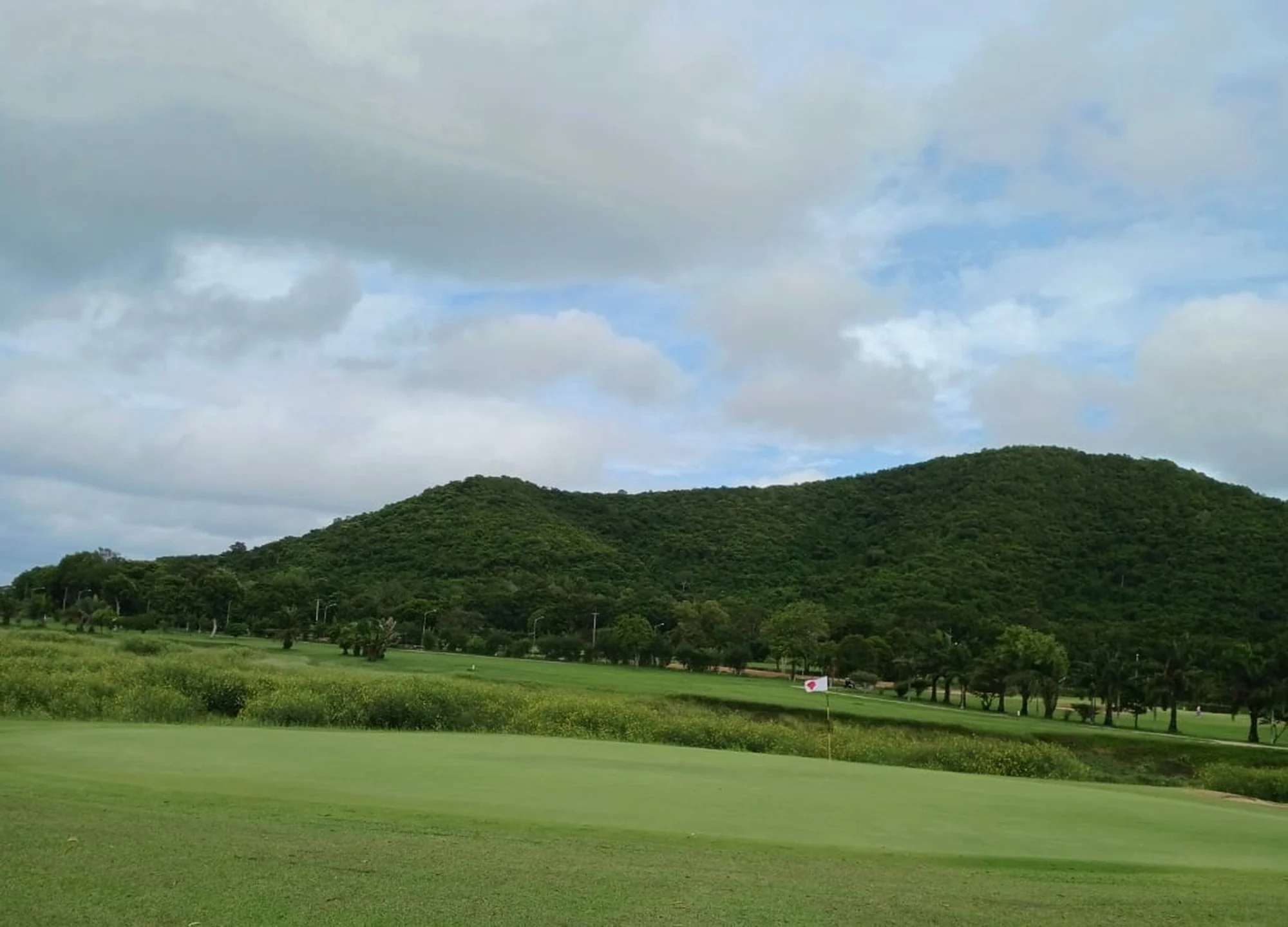 뿌딸루앙 네이비 골프 코스 gallery 1